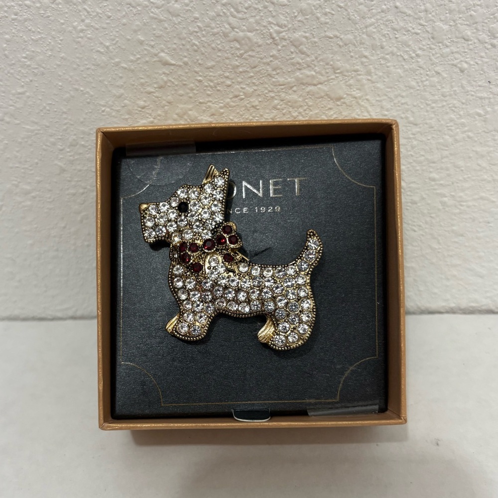 Monet Sparkly Pin Red Rhinestone Bow Scottish Terrier Dog Brooch Signed - Picture 1 of 3